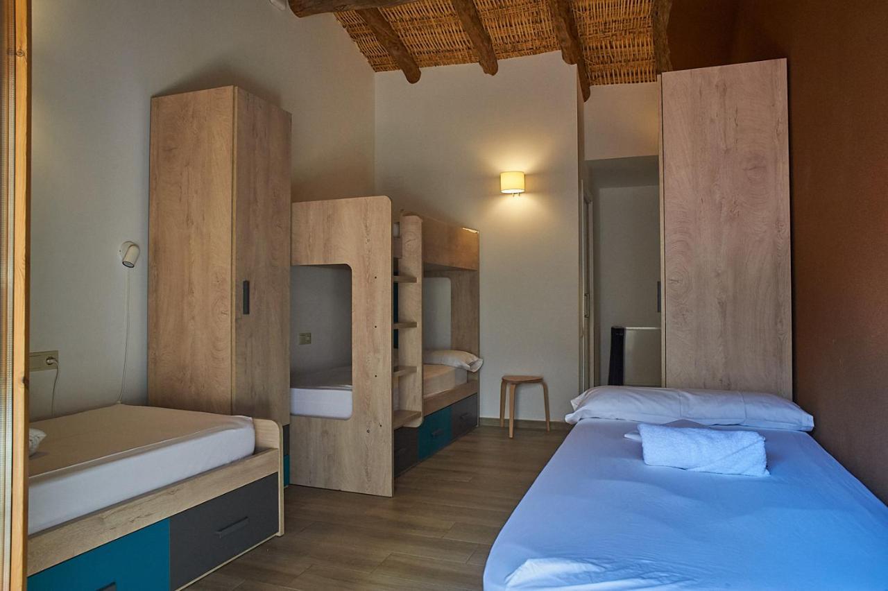 Lo Moli De Bot Hostel Exterior photo