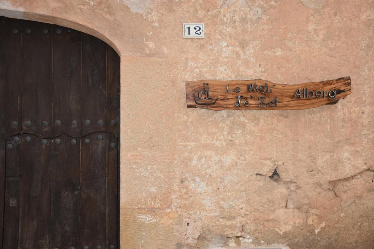 Lo Moli De Bot Hostel Exterior photo